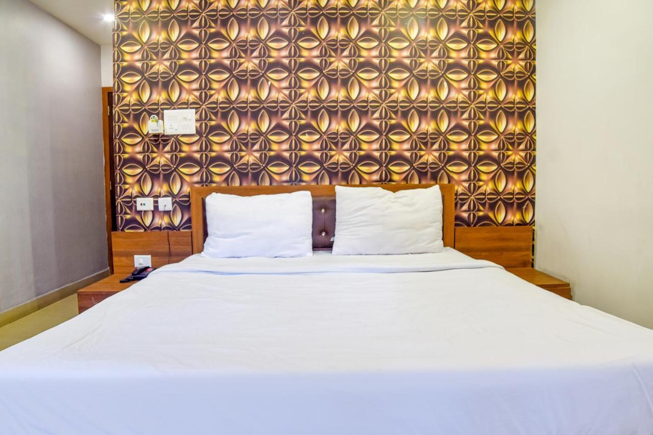 Fabhotel Ir Luxaria Guwahati Eksteriør billede